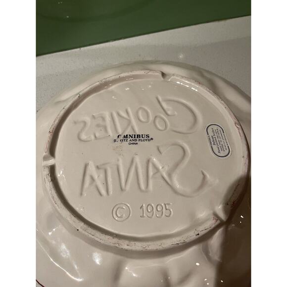 Ceramic Fitz & Floyd Omnibus Victorian Ornaments "Cookies for Santa" Plate - Picture 5 of 8
